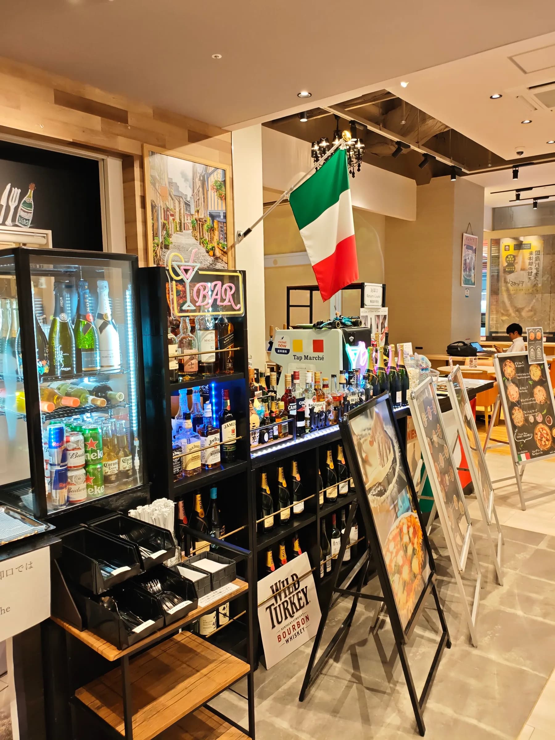 Community Food Hall