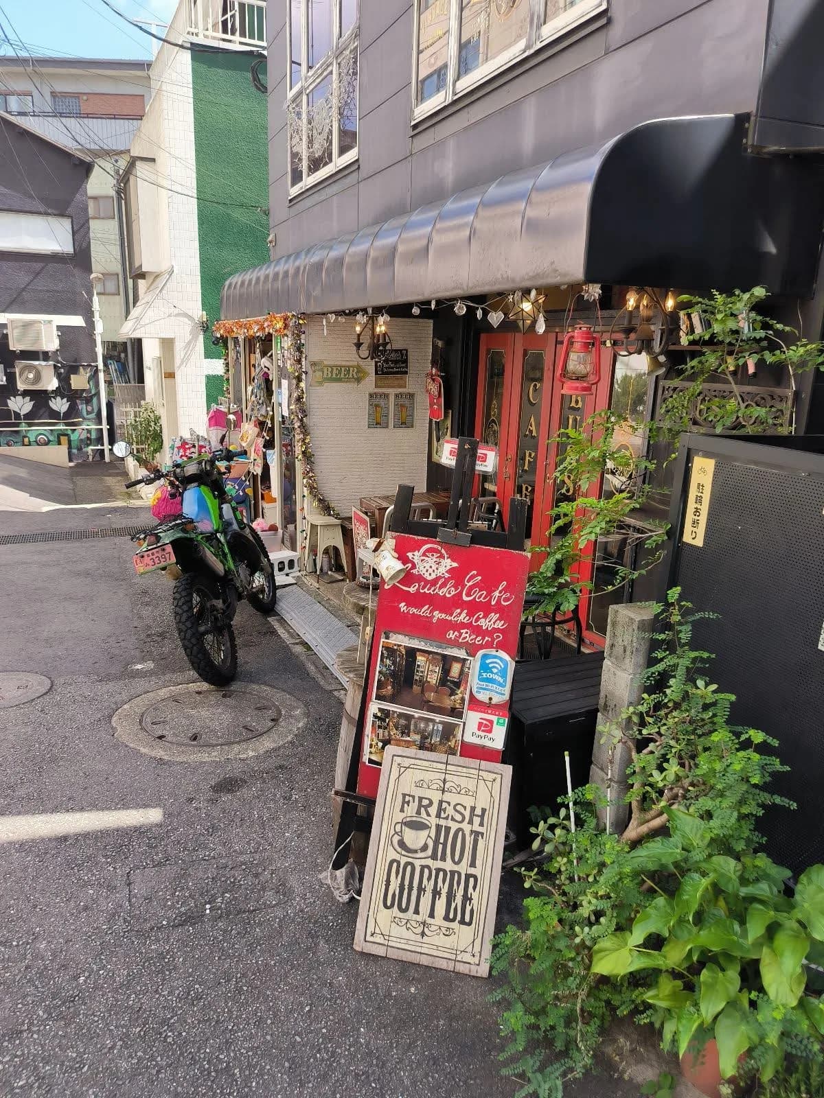 Lusso Café