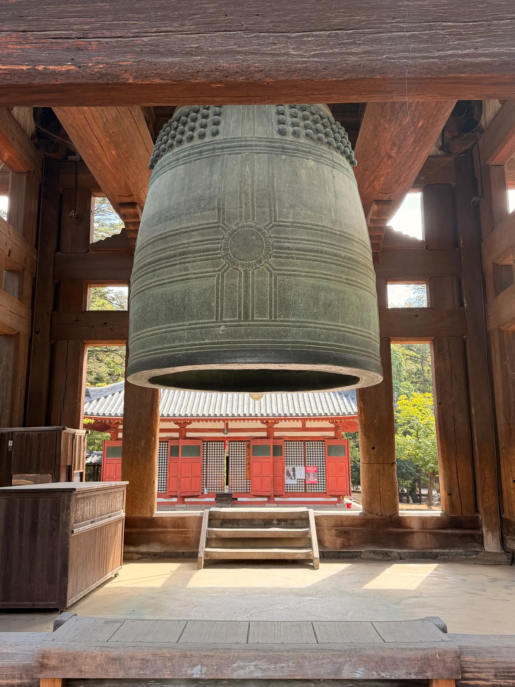 Nara en une matinée : cerfs sacrés, grand Bouddha et lanternes de Kasuga