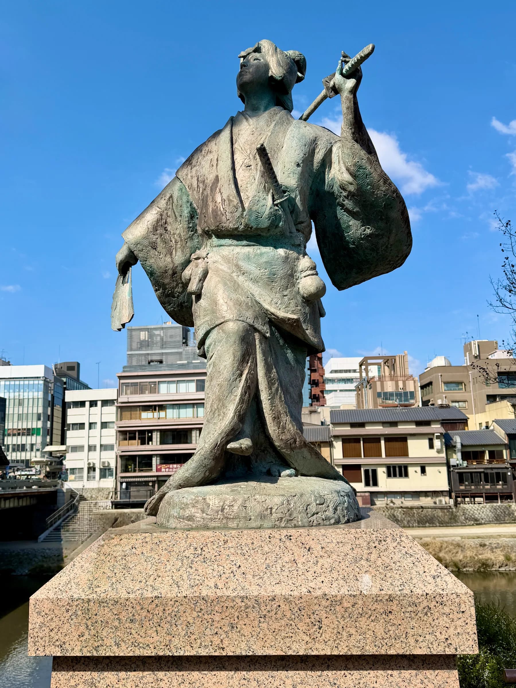 From Nishiki Market to Gion: Local Flavours, Temples and Geisha Lanes