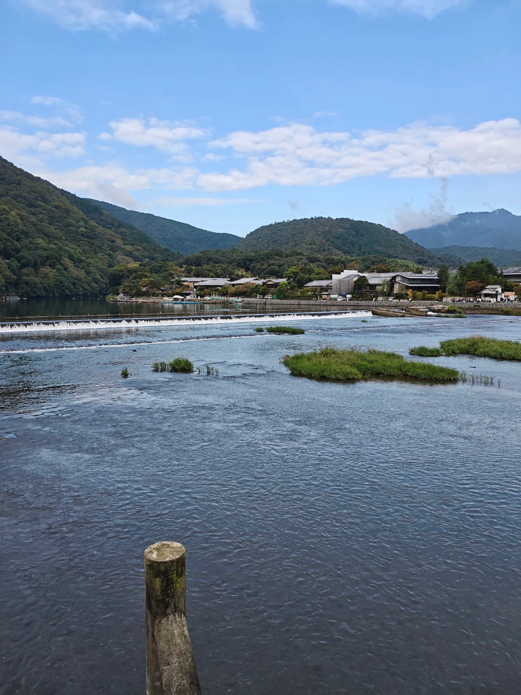 Arashiyama et Sagano à pied: des sanctuaires insolites aux eaux impériales