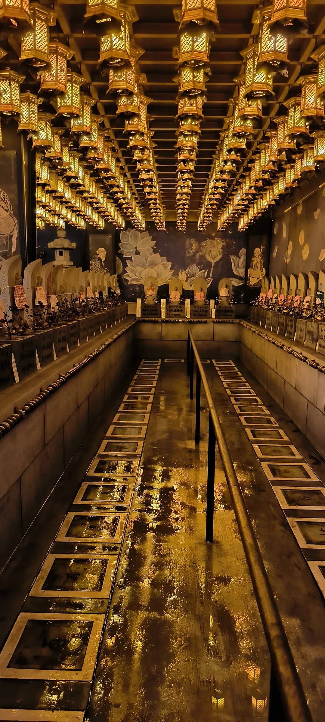 Hiroshima & Miyajima Day Trip: Floating Torii, Sacred Forests and Peace Memorial