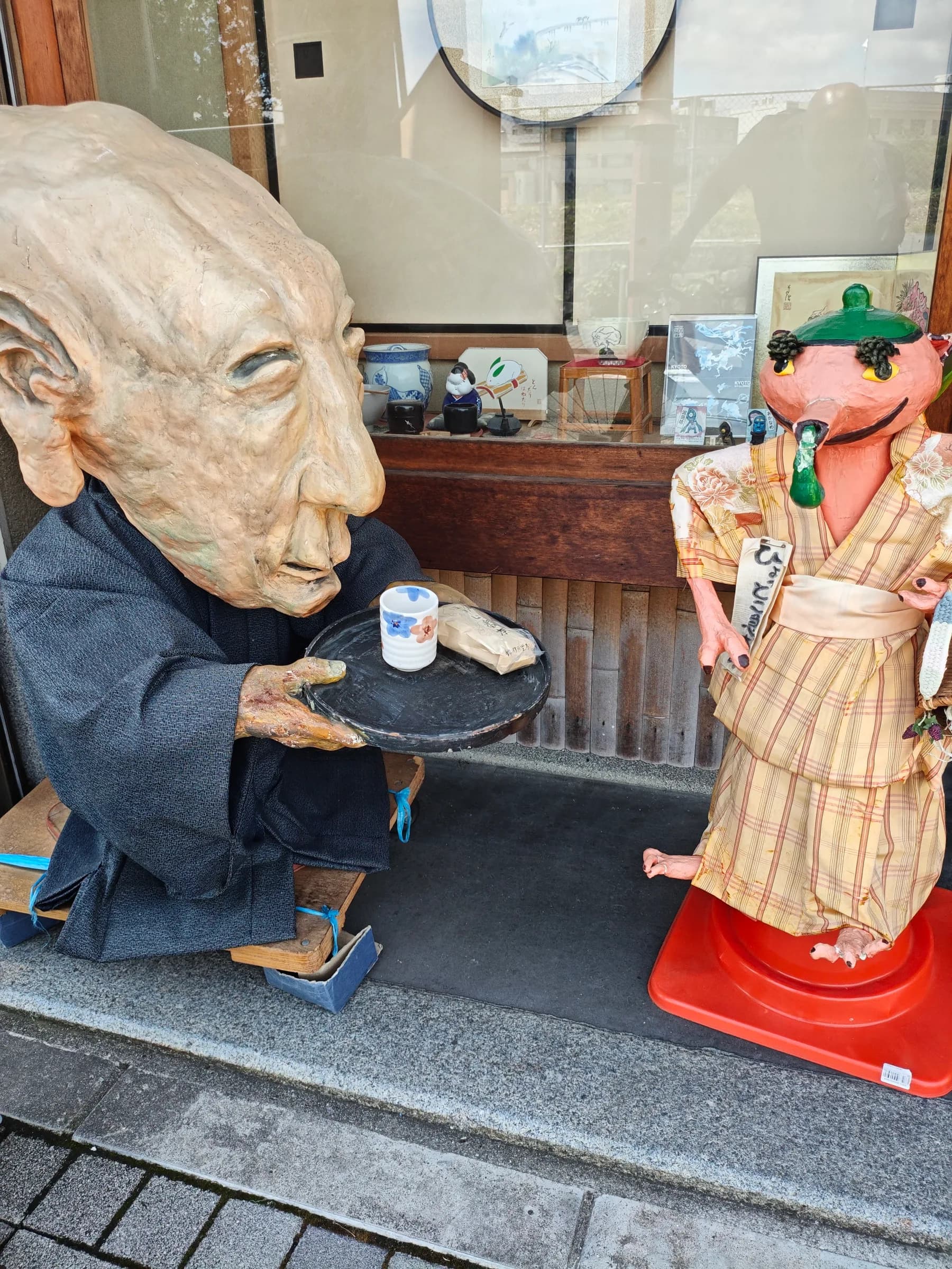 Western Kyoto Bike Tour: Ninna-ji, Hilltop Views and Yokai Street