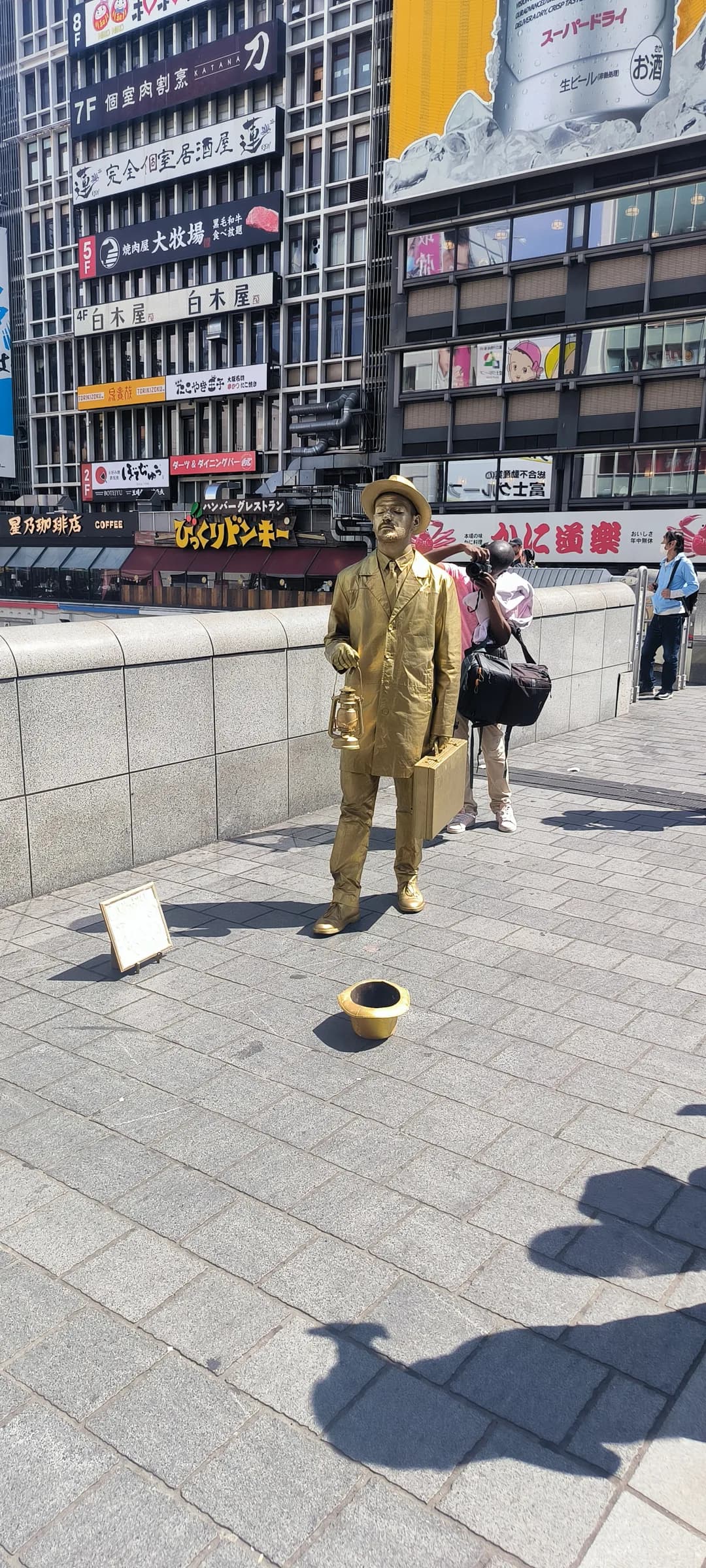 Osaka Day Trip: From Toyotomi Castle to Retro Shinsekai