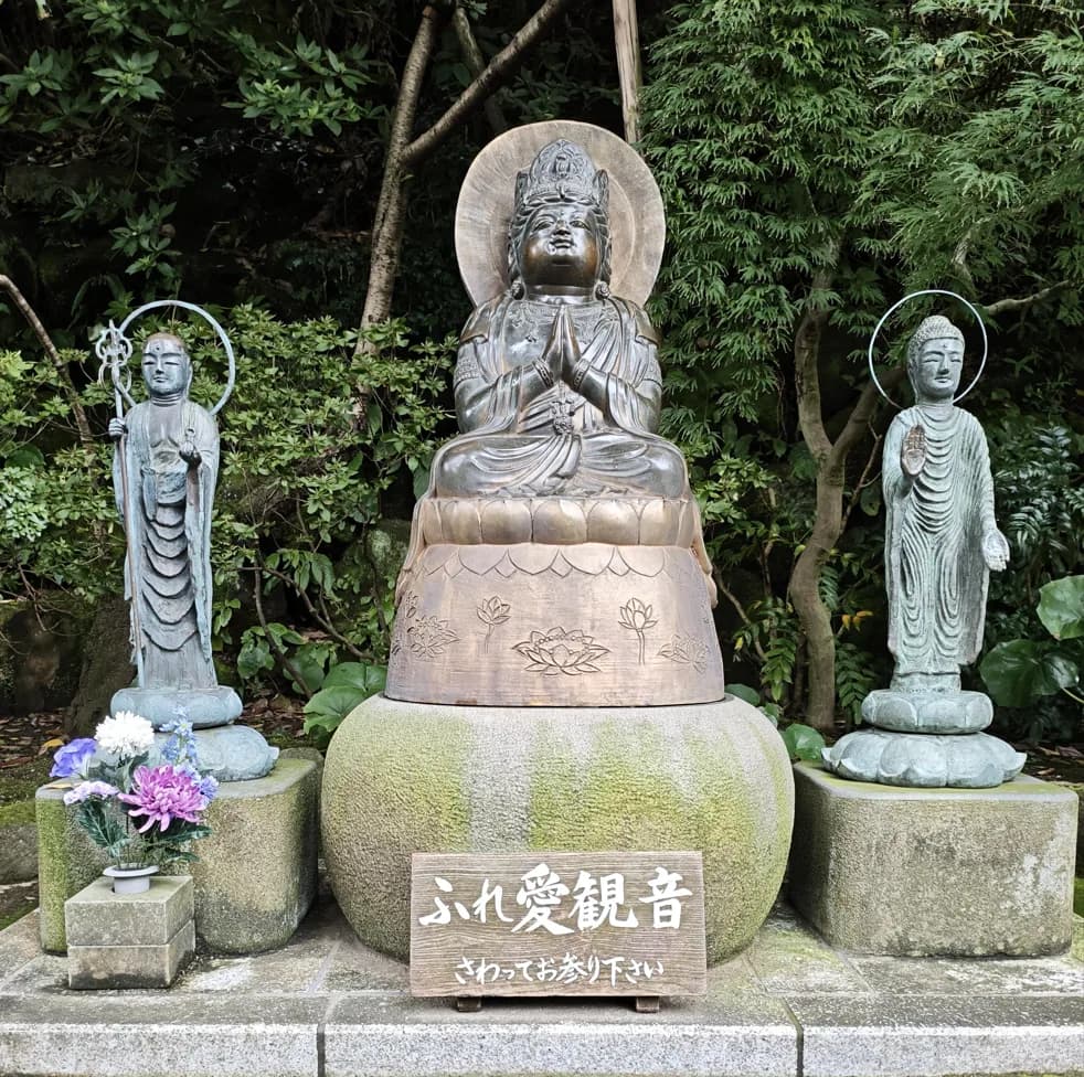 Kamakura Half-Day Walking Tour: Great Buddha, Hase-dera and Forest Trail